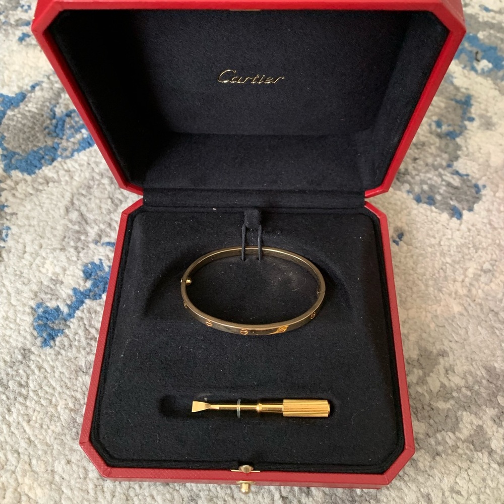 ✨ SOLD✨Cartier love bracelet slim yellow gold